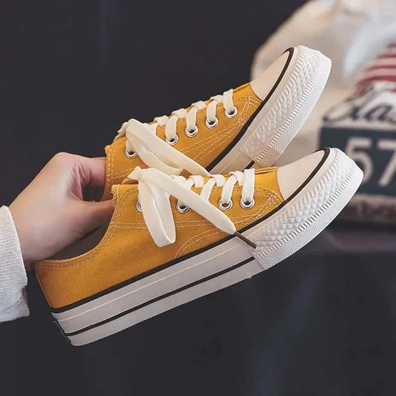 1970s low-cut-yellow