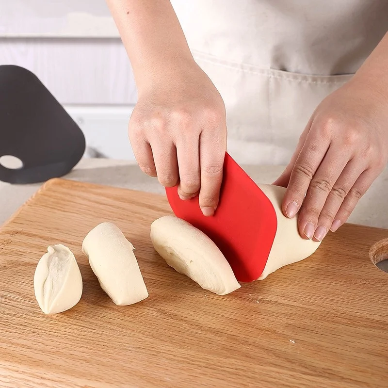 Dough Scraper for Baking Dough Pizza Cutter Pastry Slicer Blade Kitchen Gadgets Silicone Slicer Kitchen Tools dough scraper baking tool baking accessories