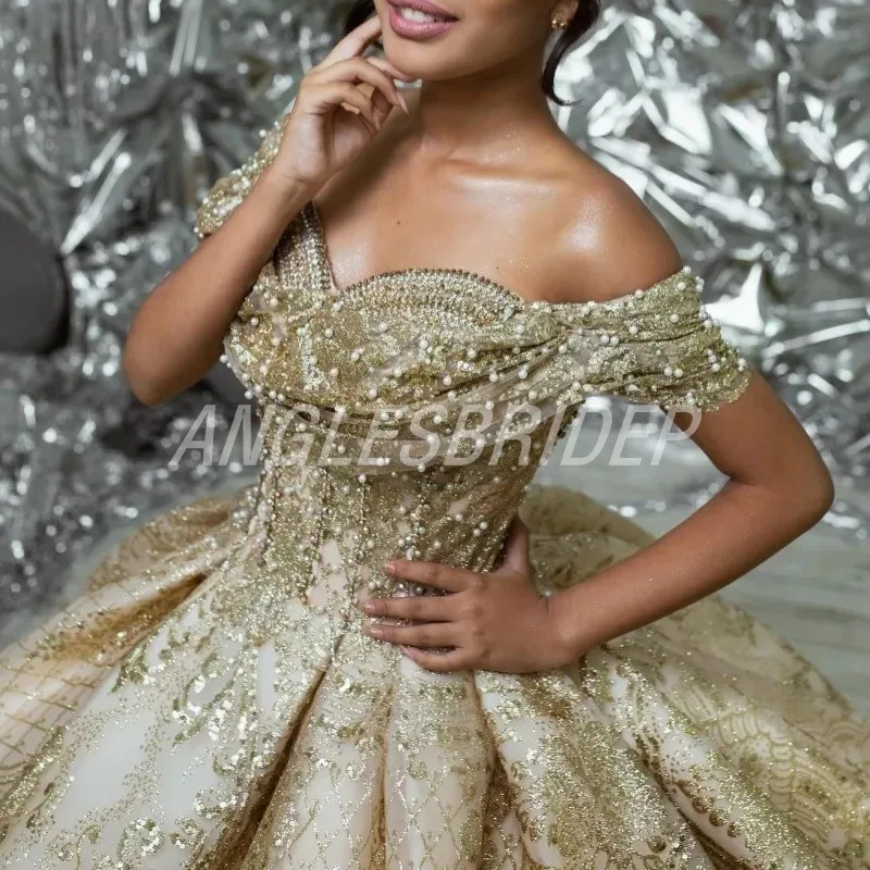 Ÿ    Quinceanera 巹 ر ø ̽  Tull ڸ  Ʈ 16 巹 