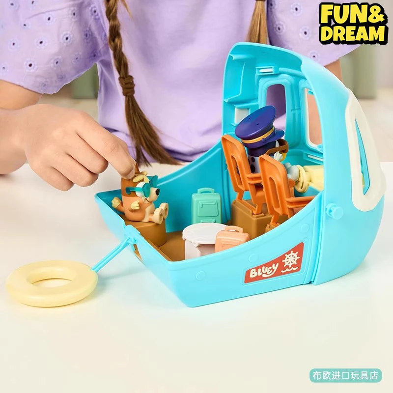 Spot Bluey Family Large Morphing Sounding Airplane Cruise Ship Doll Play House Children'S Toy Scene Action Figures Birthday Gift 3