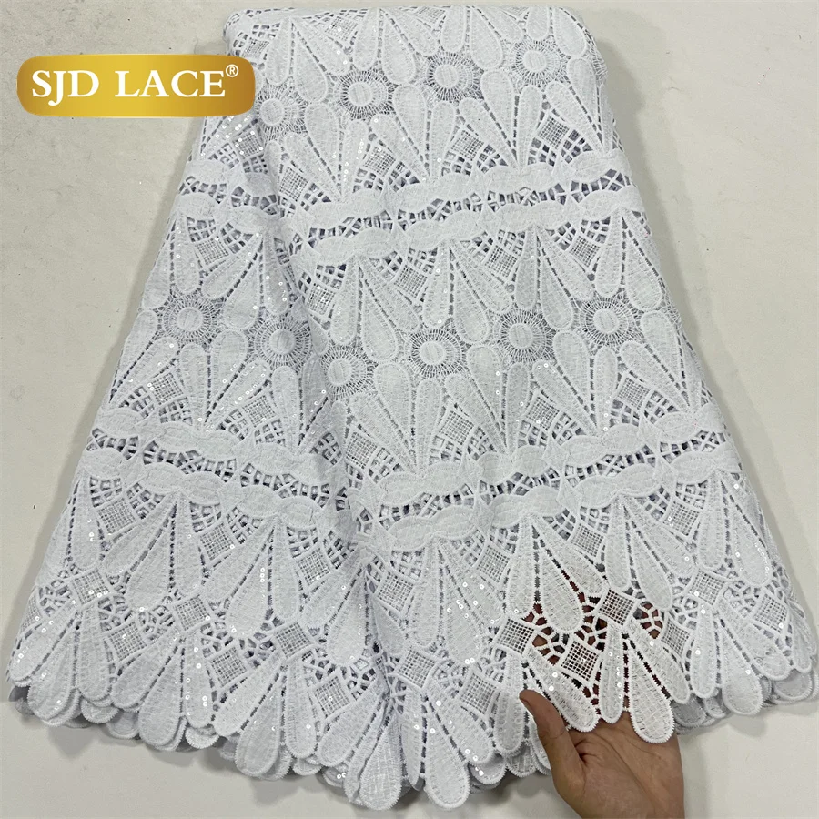 14White Cord Lace