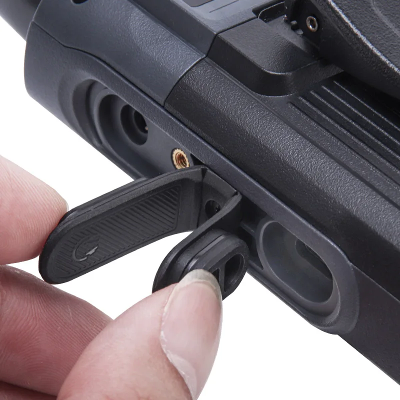 UNIWA NR120 5G PoC Radio Walkie Talkie Zello 2.4 Inch IPS Touch Screen 3GB 32GB IP68 Waterproof Android 13 5000mAh PTT SOS OTG