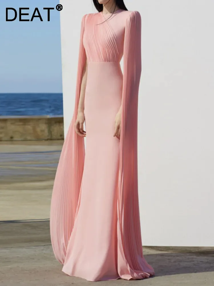 

Женское плиссированное платье с круглым вырезом DEAT, однотонное облегающее элегантное платье в стиле пэчворк с разрезом и рукавами, осень 2024, 13T952