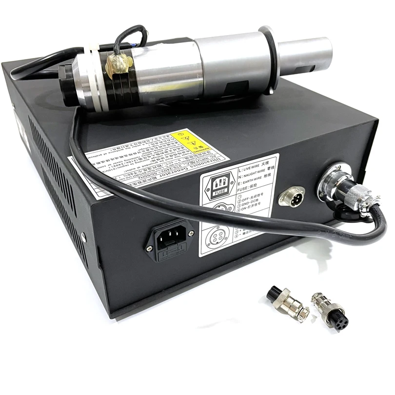 15KHZ 2600W Portable Digital Ultrasonic Plastic Welding Generator