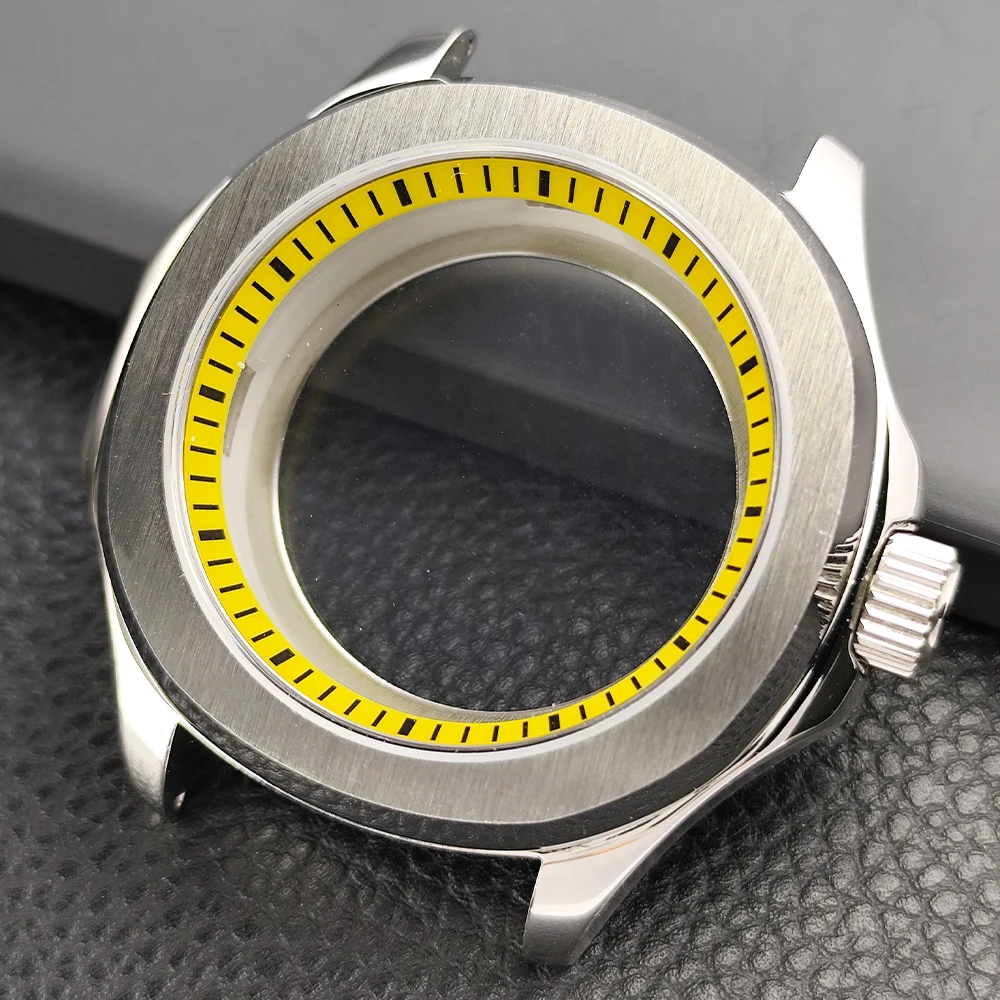 Sleek Silver Steel Watch Case with Sapphire Glass and Seal Ring, 39.5mm