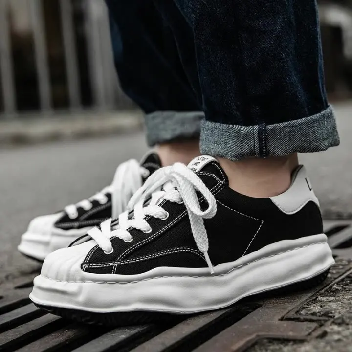 

MMY Shoes 2023 Low Top Canvas Sneakers Embroideried Mihara Thick Bottom Couple Board Shoes Women Lace up Men Running Shoes