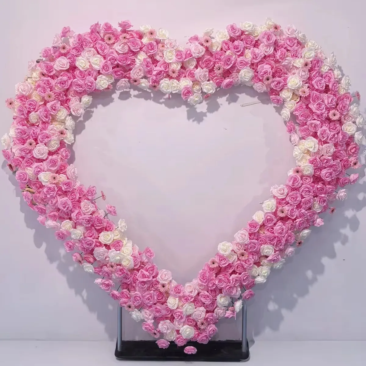 5D rose hydrangea flower creates a luxurious 2m * 2m heart shape, a must-have arch flower decoration prop for weddings and parti