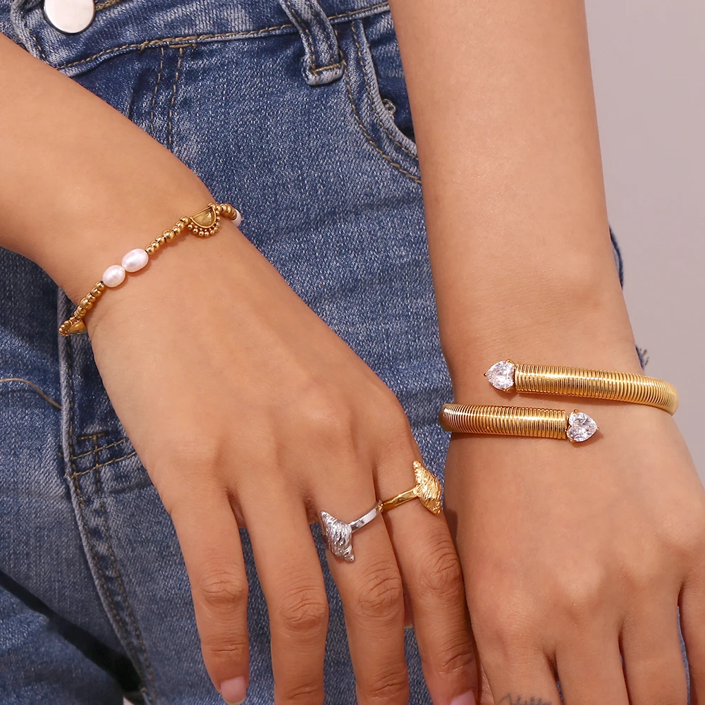 La.Muses New In Luxury Heart Shape Clear Zircon Bracelets For Women Stainless Steel Waterproof Bangle Jewelry And Accessories 5