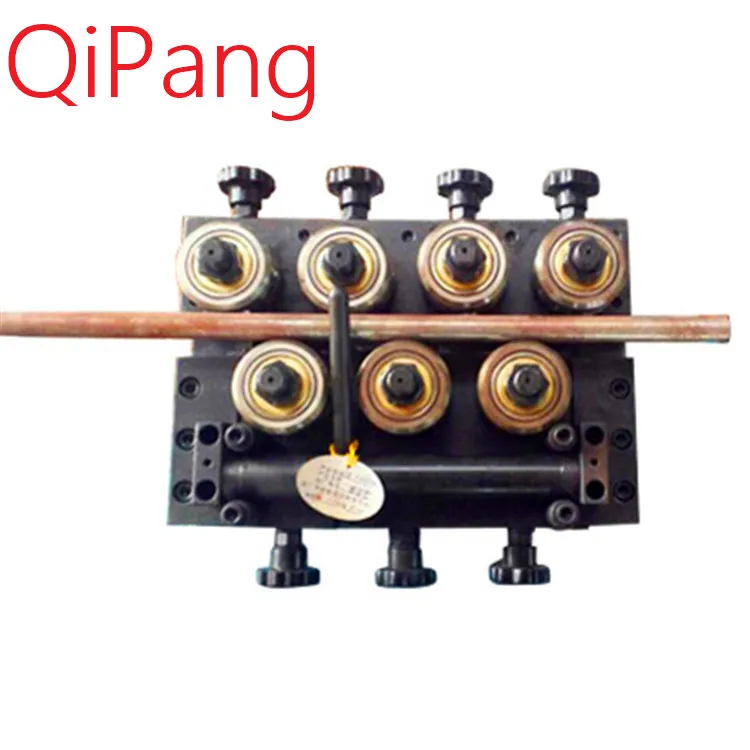 

Small flat bar steel / sheet metal straightening machine