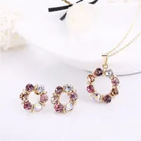 Ensemble collier et boucles d'oreilles en or pour dames, bijoux en forme de cercle de diamant, style de mode simple, vitrail exquis, célébrité, 3 pièces 3