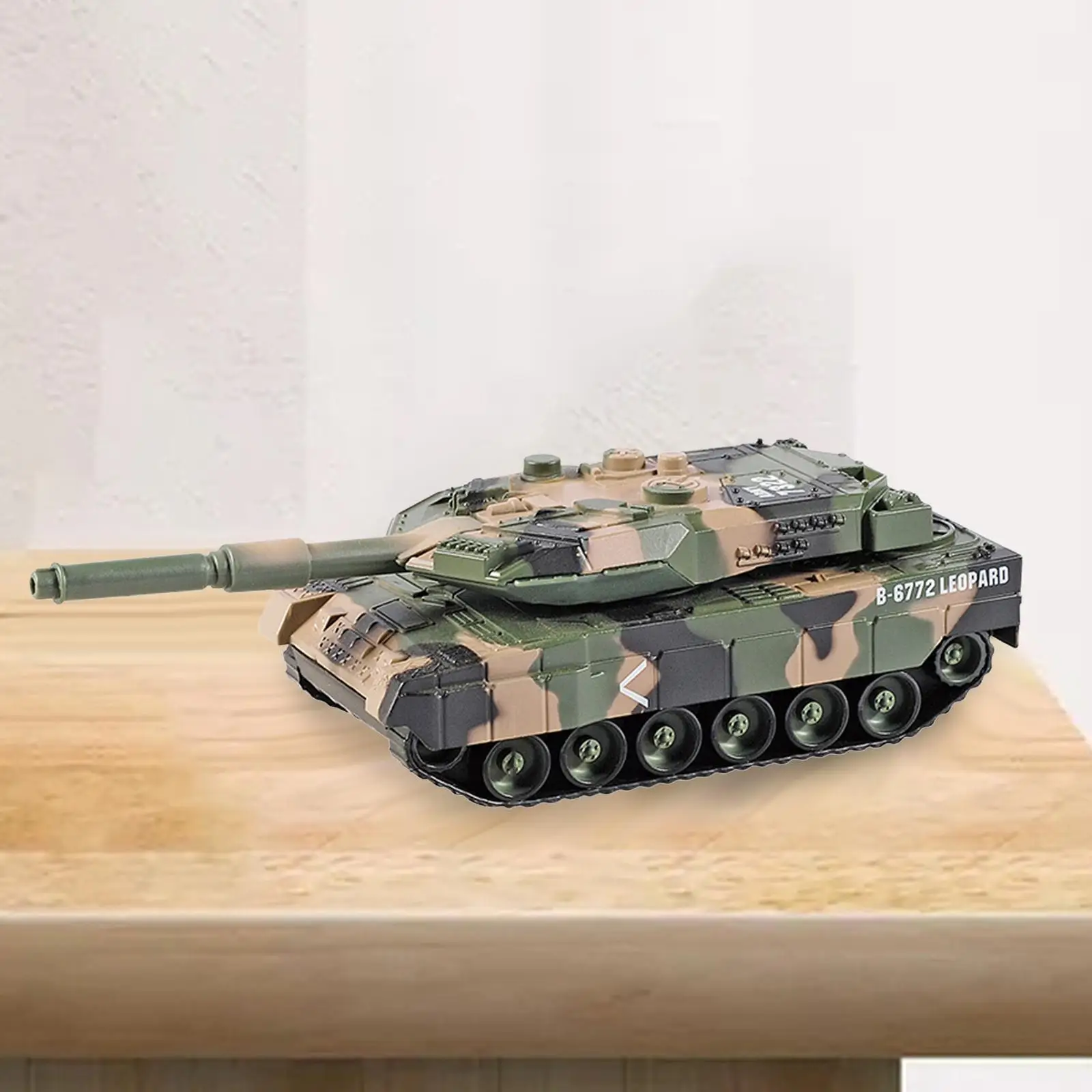 1:24 Tank Toy Realistic Pullback Motion Vehicle for Boy 3-7 Years Old Gift