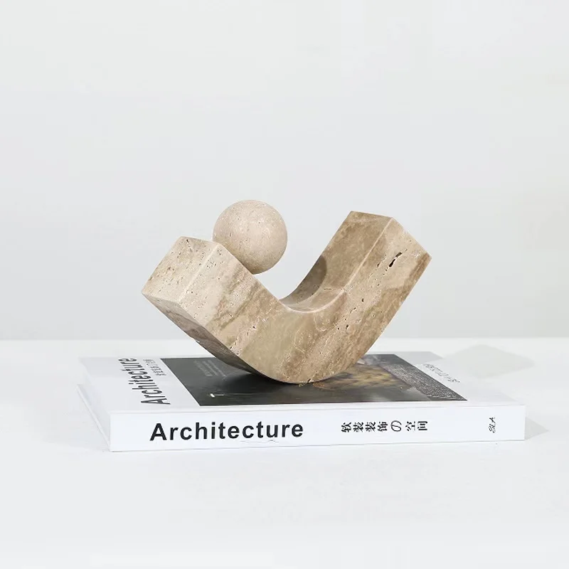 

Простота и творчество: одиночный ветер, желтый пещера, круглый шар, геометрическое изогнутое украшение, украшение для входа