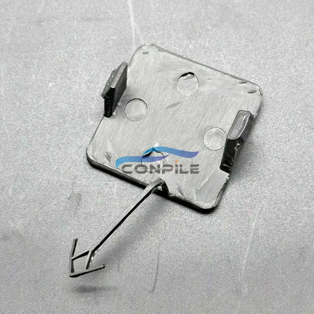 

Передняя крышка крючка прицепа 68034176AB для 2009-2020 Dodge Journey