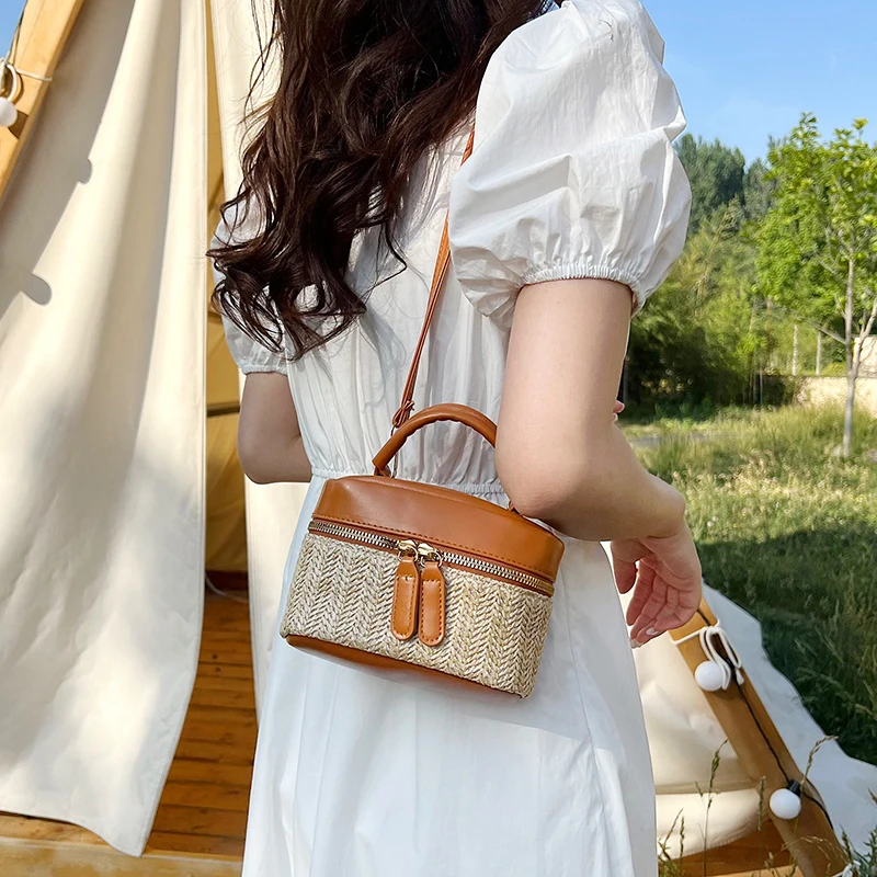 Summer Straw Bags for Women Straw Shoulder Bags Rattan Woven Crossbody Crochet Beach Top Handle Bag Raffia Casual Handbags 2023