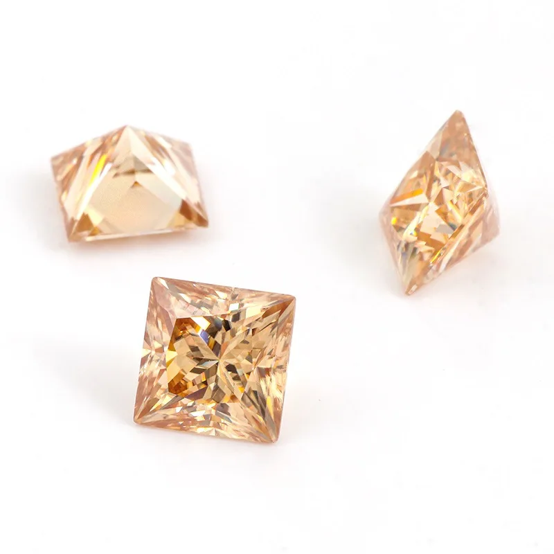 

Бриллиант с муассанитом цвета шампанского BOEYCJR VVS1 1/2/3ct