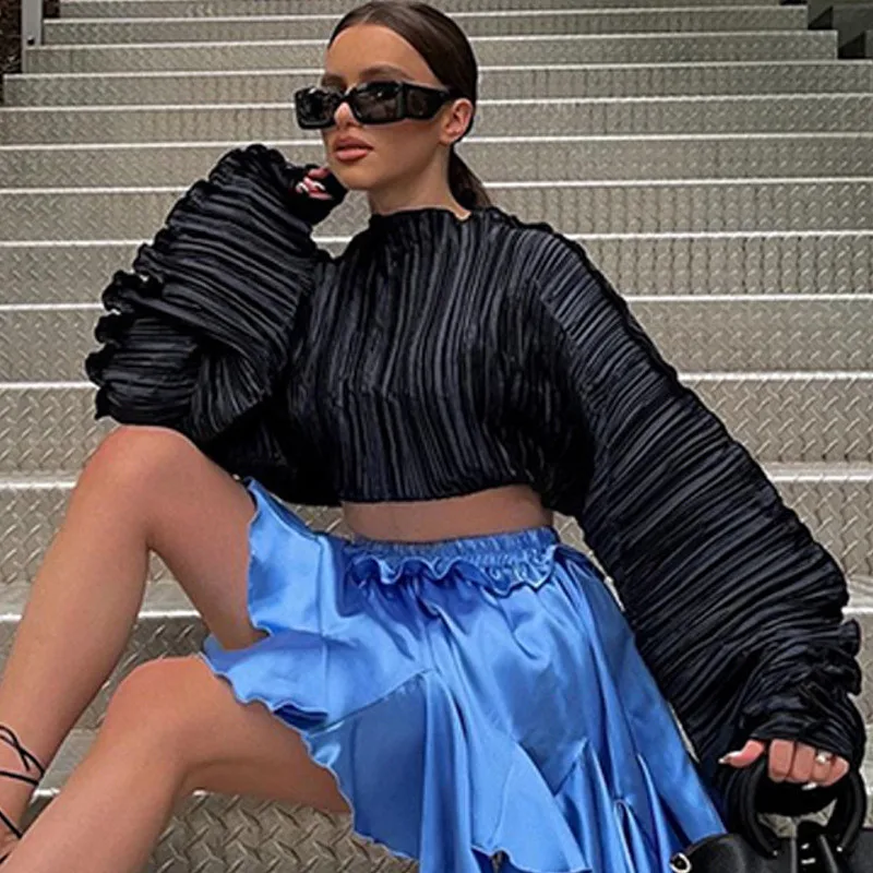 

Модные плиссированные женские футболки, сезон осень-зима, с длинным рукавом, зеленые, укороченные, черные, с круглым вырезом, Свободные повседневные короткие футболки, топы, уличная одежда