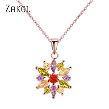  ZAKOL Fashion Rose Gold Color Pendants Flower Cluster Clear Crystal Zirconia Sweet Necklaces For Women Jewelry FSNP2105 
