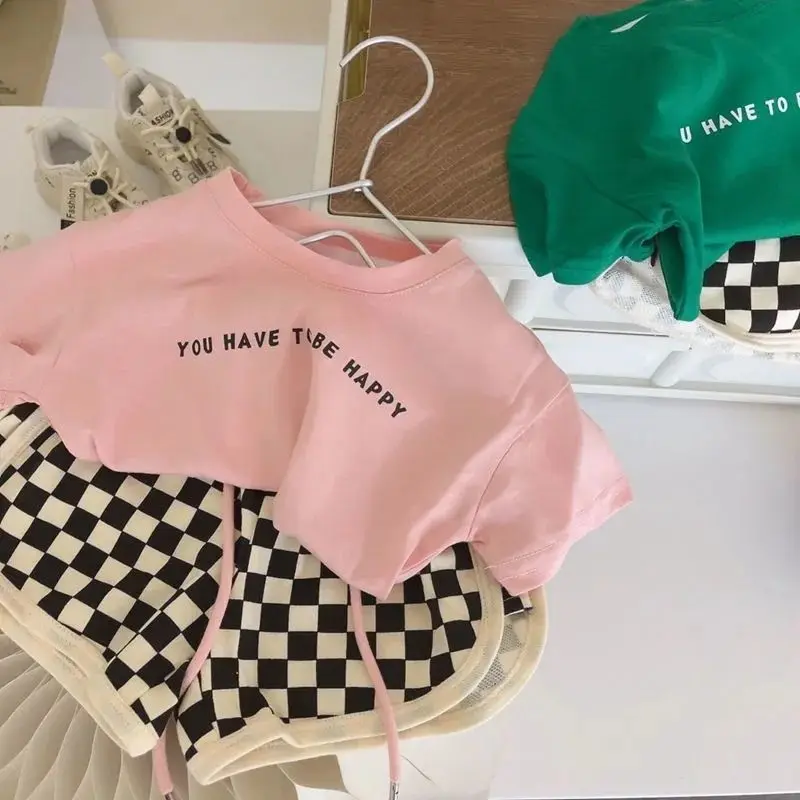 

2023 Summer Boys and Girls Sports Suits Korean Children's Clothing Suit Alphabet Short-sleeve T Shirt and Shorts Two-piece Set