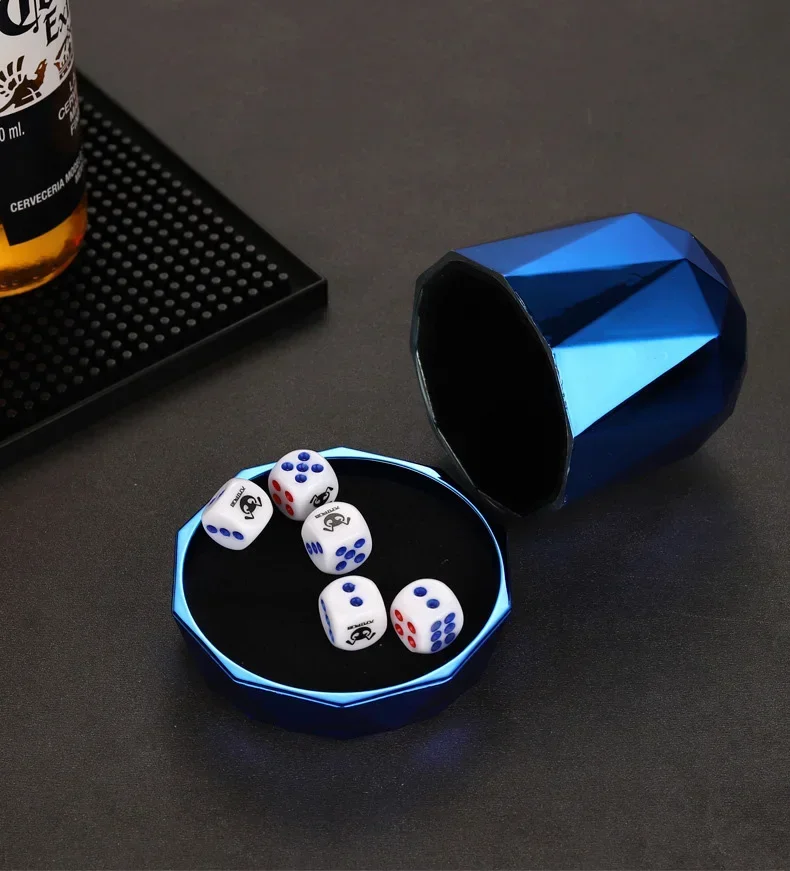 Electroplated Silent Dice Cup Lined with Velvet with Bottom Bracket Dice Cup 5 Piece Suitable for Bar Party Gathering dice cup
