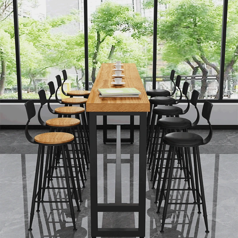 Рисунок 6 - Модный настенный барный стол