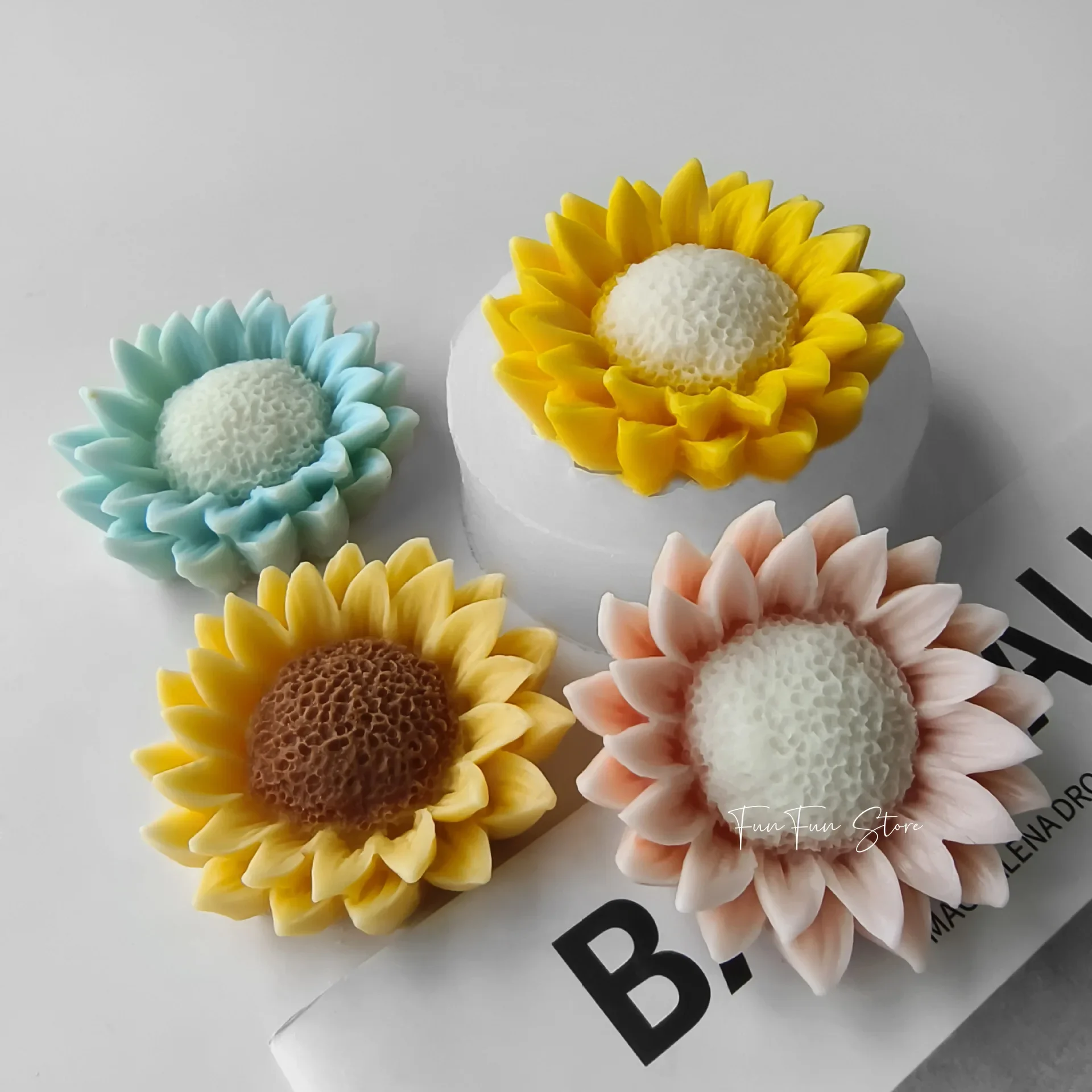 Stampo In Silicone Sunlower A 9 Cavità Per Saponi E Candele: Forma Di Fiore, Per Uso Fai Da Te - 3
