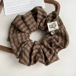 Vintage Plaid Scrunchie Teddy Bear Tag - Unique Retro Hair Accessory (Brown)