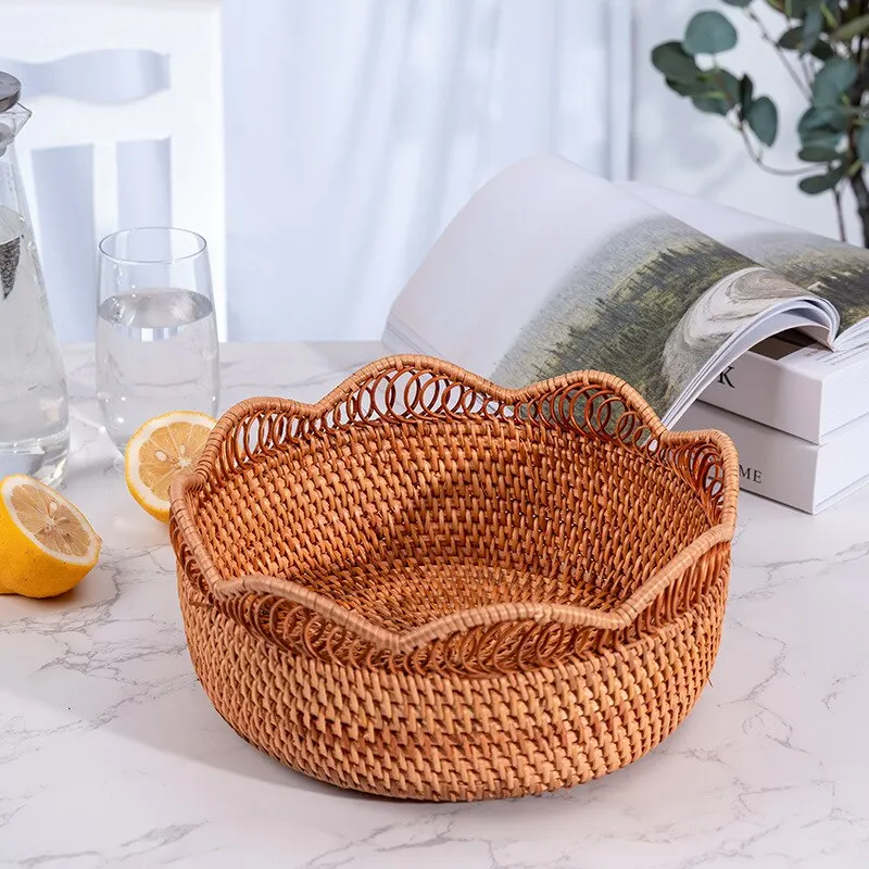 Hand-Woven Storage Basket Rattan Storage Tray Wicker Baskets Bread Fruit Food Breakfast Display Box Handicrafts Home Decoration 5