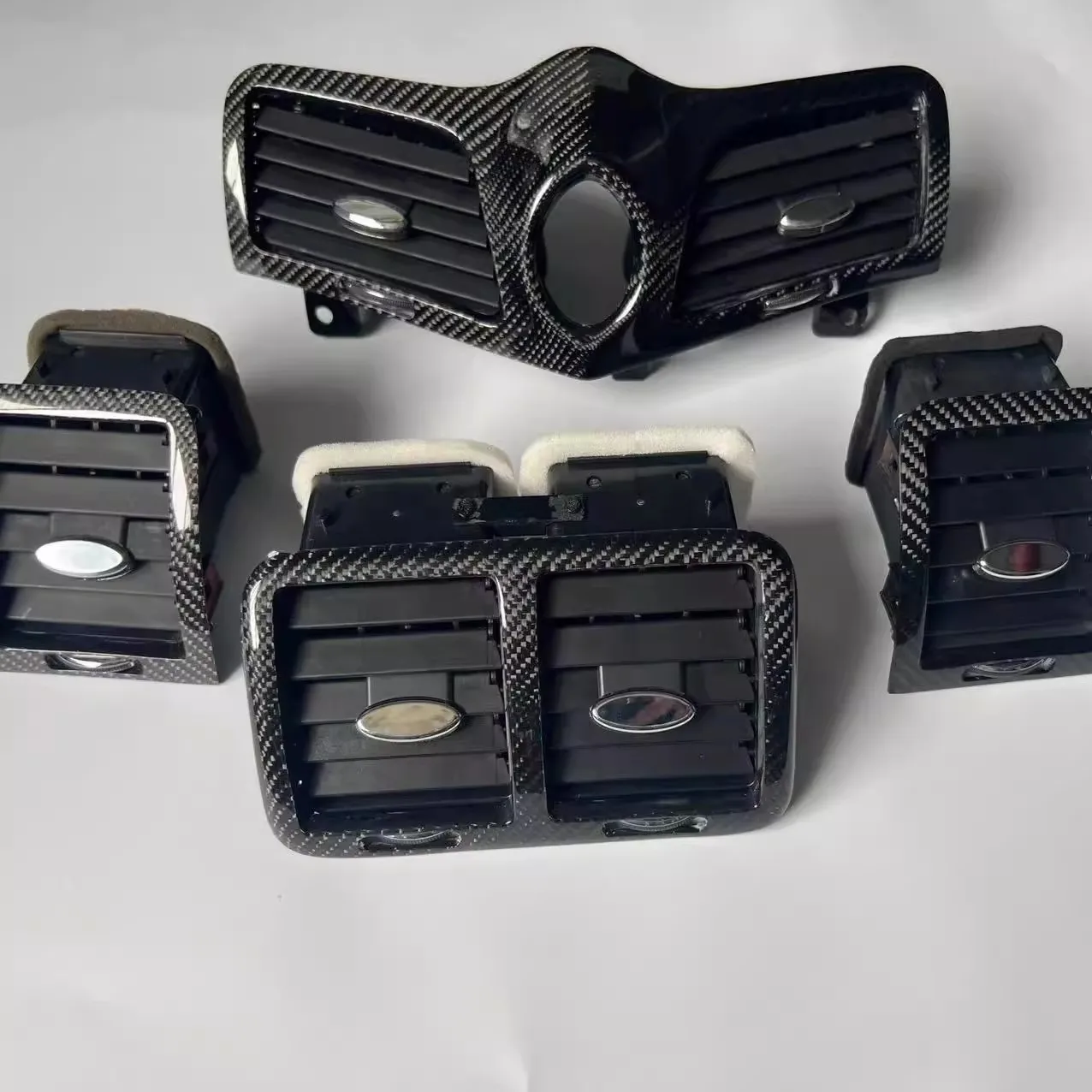 FIT FOR Maserati GT Maserati GT GC MC GTS modified carbon fiber middle left and right air conditioning vents