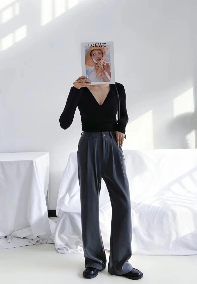 Women Slouchy Pleat Details Tailored Trouser