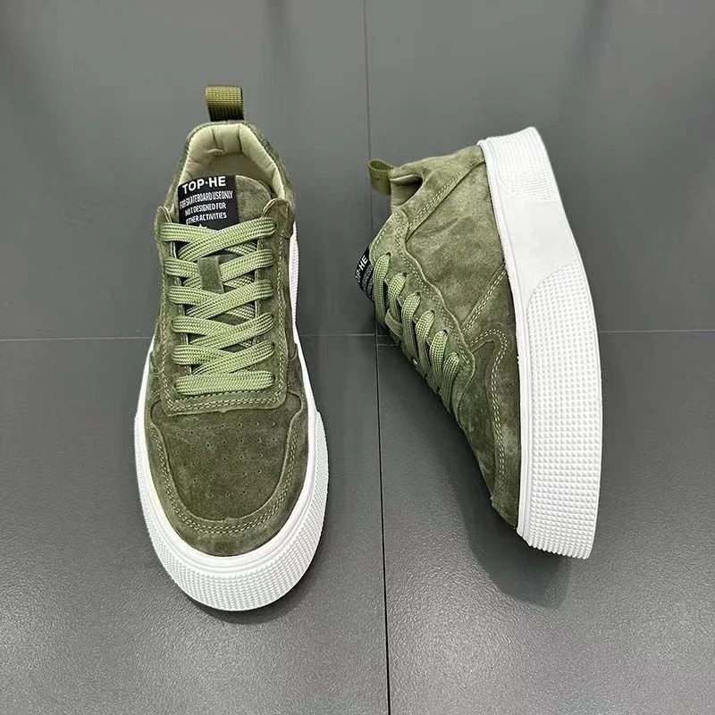 Board Shoes for Men Trendy Flat Shoes Lightweight Comfortable Sports Men Shoes Soft Outdoor Walking Shoe Zapatos Para Hombres