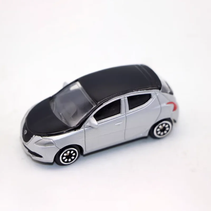 (소매 상자 없음, 페인트 결함 있음) 1/64 LANCIA Ypsilon 합금 자동차 모델 수집품 정적 마감 장식품 성인용 선물 장난감