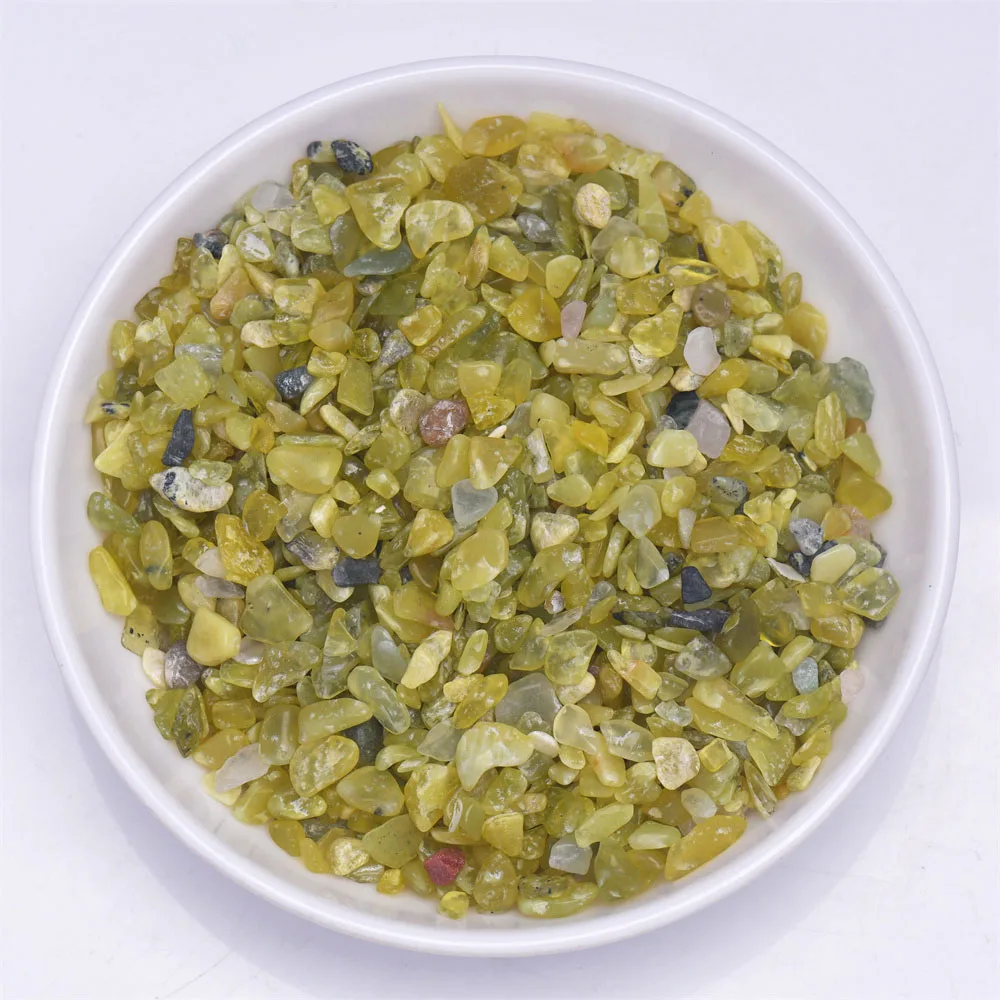 thumbnail image 1 of Piedras pulidas con forma de chip natural de 20 a 100 g para plantas, cactus y suculentas, relleno de jarrones y decoración de fondo de paisajes de 3 a 5 mm, 1 of 5
