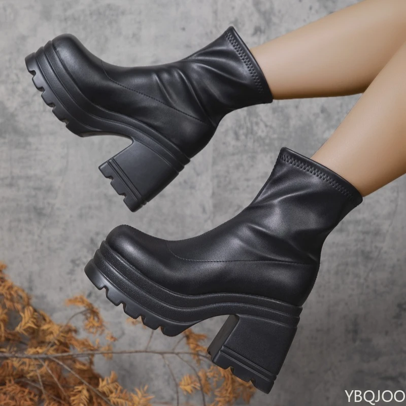 Large Size Spring and Autumn Fashion New Item Thick Soled Height Increasing Women's Short Boots High Heels Zipper Women's Boots