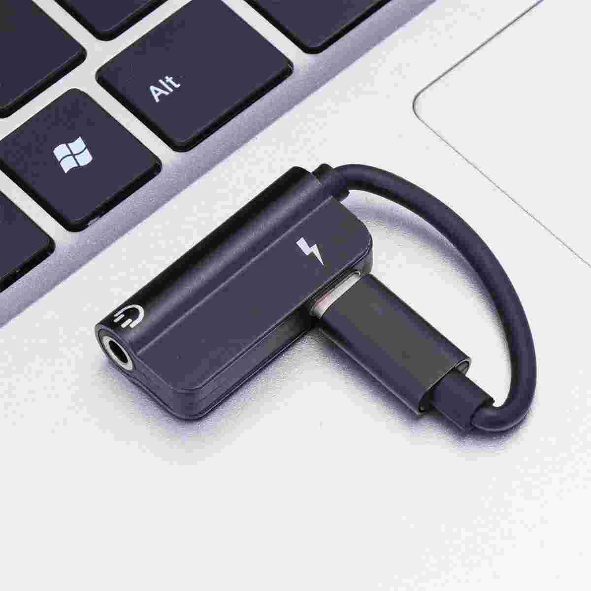 

2 -in-1 Ear Buds Audio Converter Charge Headphone Adapter Type to 35mm Earphone