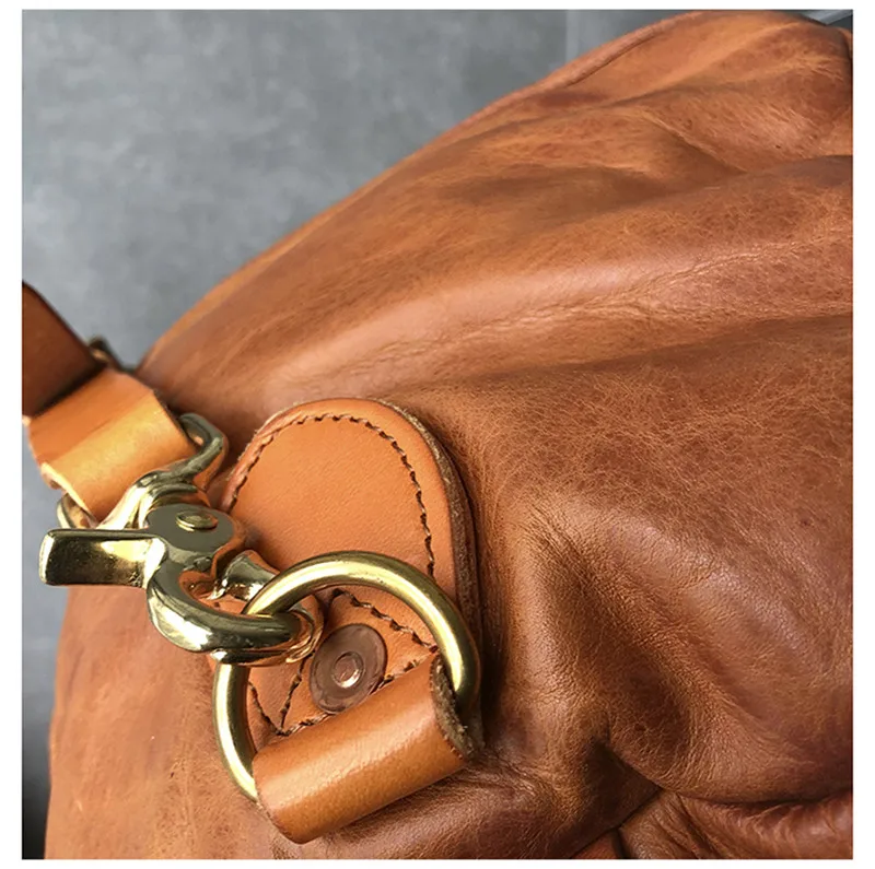 Vintage luxury natural genuine leather men's large-capacity travel bag weekend outdoor soft real cowhide big luggage bag Youth