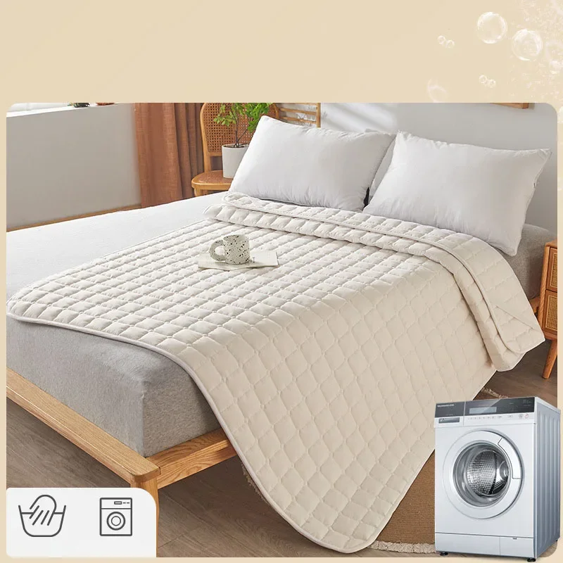 Mattress Protector Soft Soy Fibre Queen Mattress Cover Pad with 4 Elastic Corner Straps Skin Friendly Bed Sheet Quilted Mattress Protector Mat