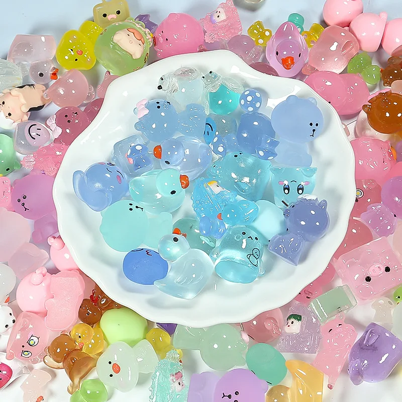 DIY Handmade Resin Luminous Accessories, 5pcs Mix 3D Animal Cartoon Decoration, Miniature for Necklace Keychain Pendant