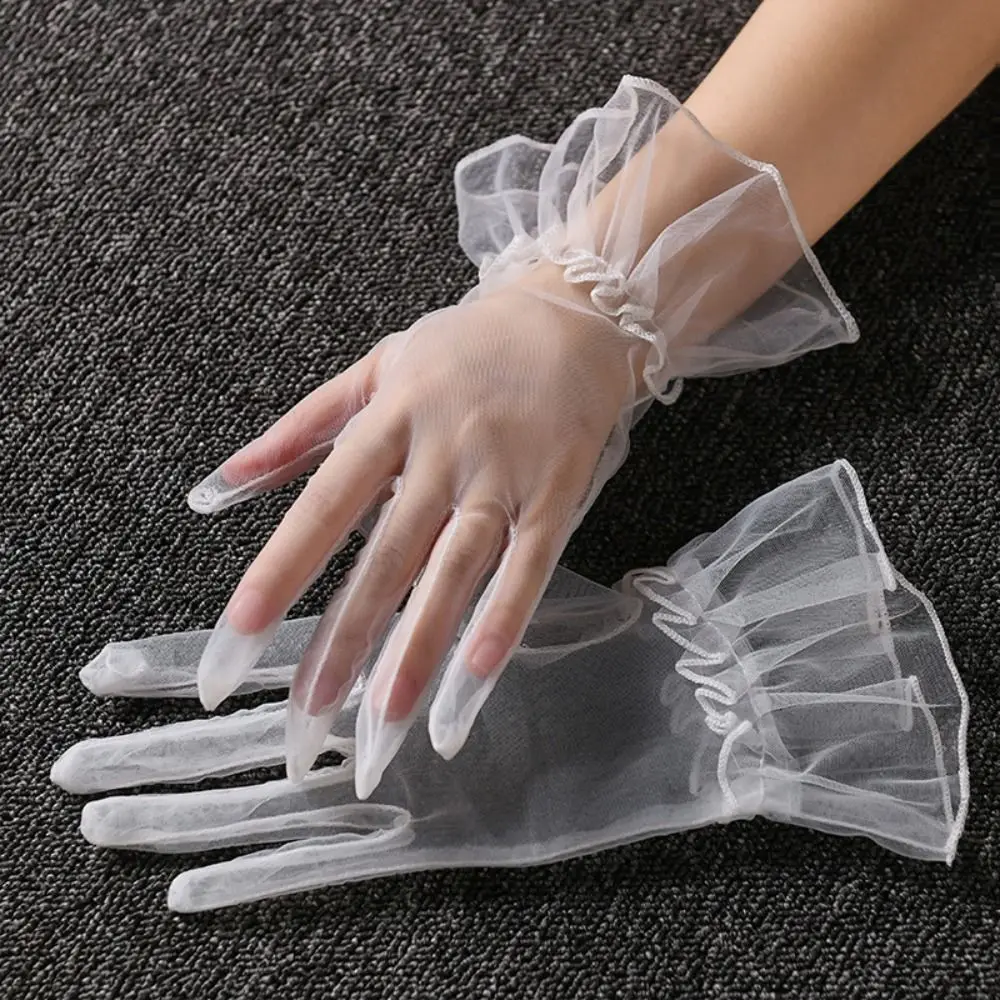 Wrist Transparent Women Tulle Gloves Ultra Thin Short Gauze Lace Gloves Bridal Full Finger Wedding Mesh Gloves Ladies