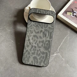 Magnetic Leopard Floral Leather Shockproof Case with Mag - safe PU Shell - Pixel 7 Pro (Black)