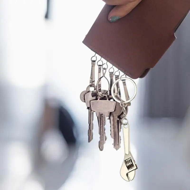 Chiave Portachiavi Chiave Piccola Portachiavi Per Auto Chiave Universale Portatile Fibbia Chiave Per Strumento Di Riparazione Auto Moto Bicicletta