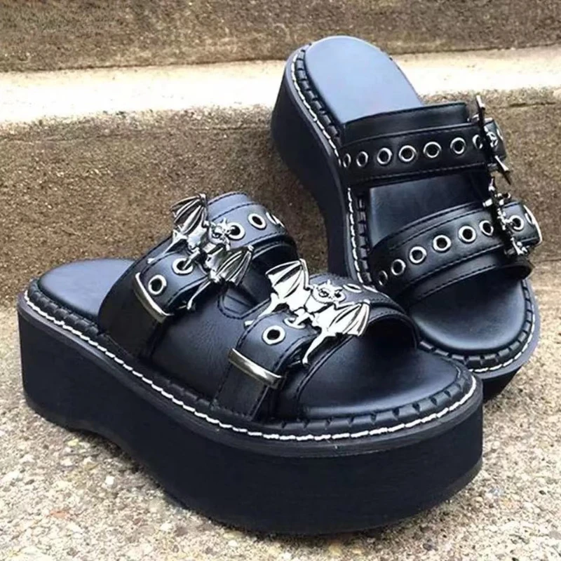 Женские босоножки на толстой подошве Goth, сандалии в стиле панк, с декоративной пряжкой и ремешком «летучая мышь», на лето, 2022