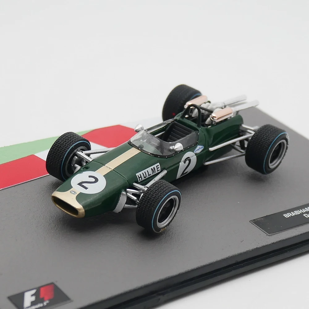 Ixo 1:43 Racing Denis Hulme 1967 Brabham BT24 Diecast Car
