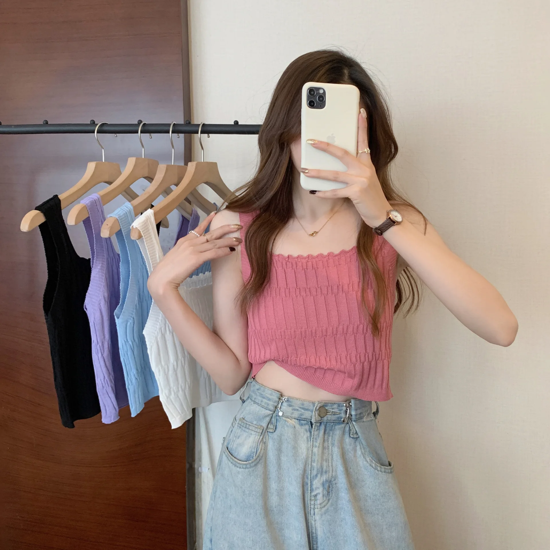 Women Sleeveless Cropped Tank Tops