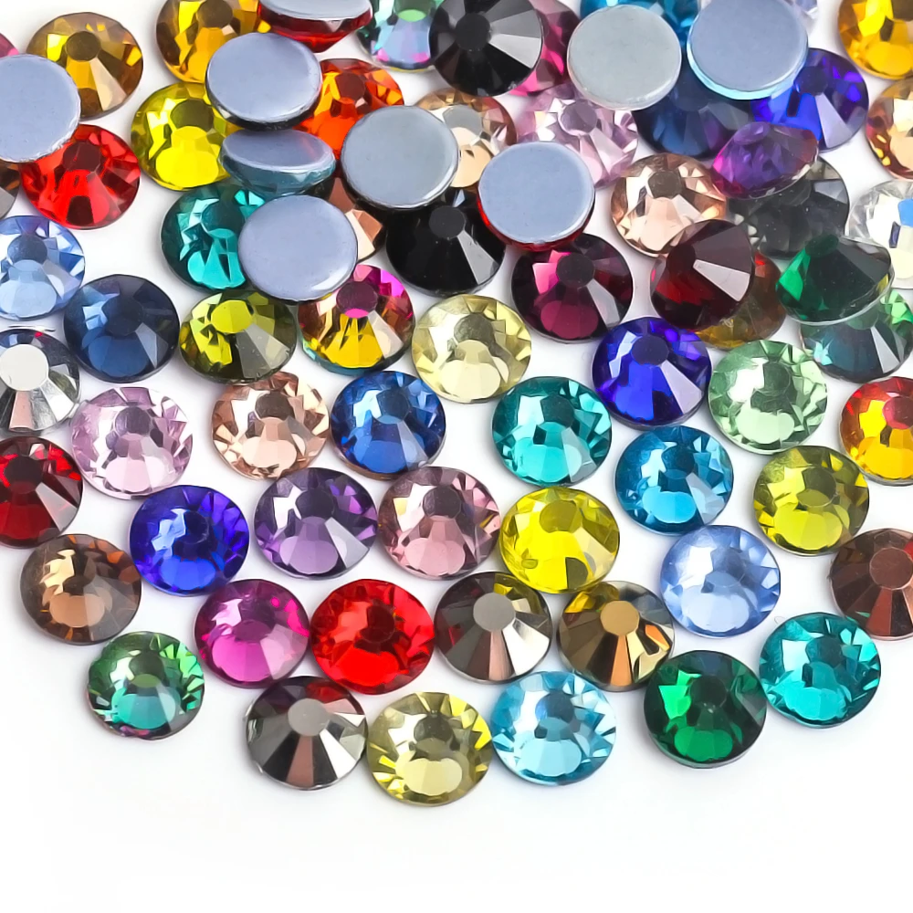 Mehrfarbiges SS6-SS30 Glas Kristall Hot Fix Strass Flatback Eisen auf Steinen für DIY Nail Art Stoff Kleidung Dekoration – Detail 1