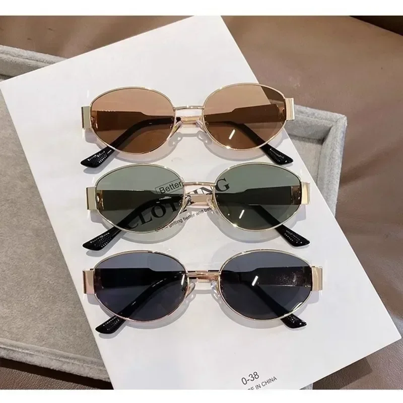 Luxury Metal Brand Sunglasses for Men and Women Unisex Designer Fashion Sun Glasses Oval Unisex Stylish Eyewear Shades UV400 6