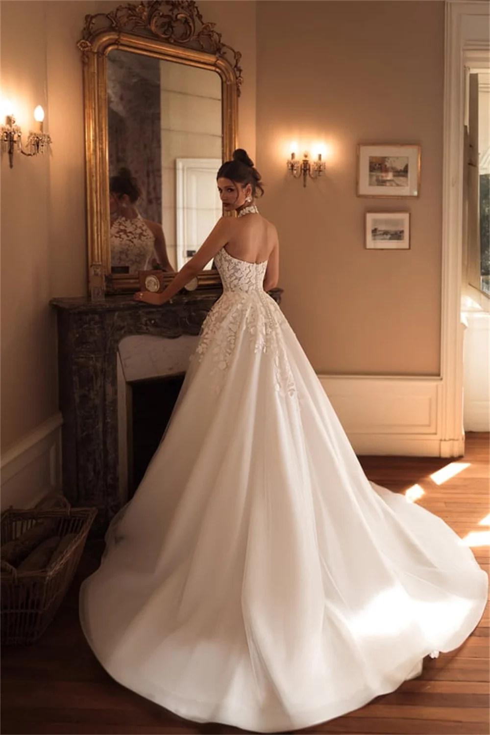 Kyoto Customized Halter Neck Back Button Wedding Dress Decal High Waistفستان زفاف Backless Long Train Abito da sposa