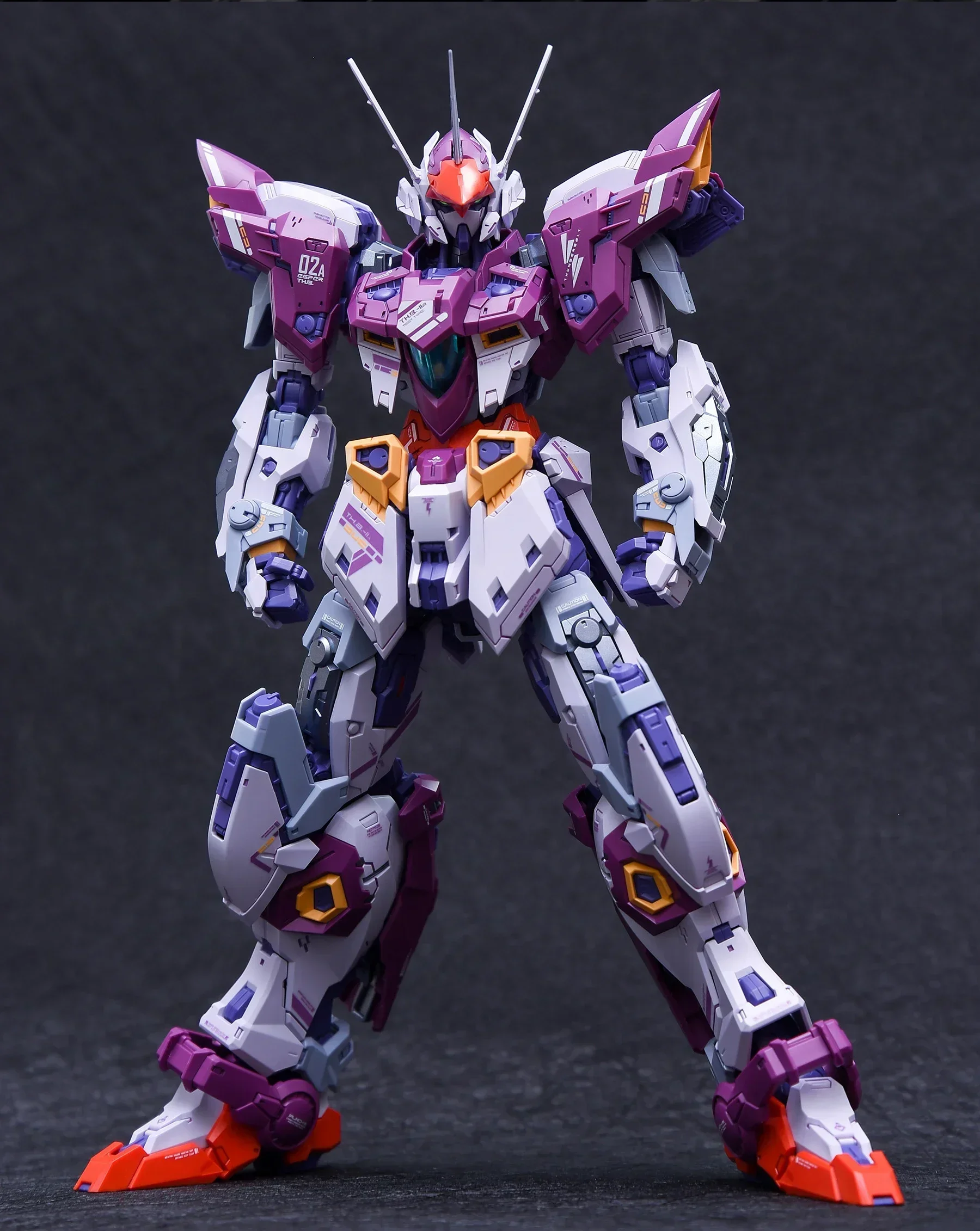 ロボット THUNDERBOLT COSMIC COMBAT In Stock IN ERA + MG 1/100 THUNDERBOLT Cosmic Combat Robot