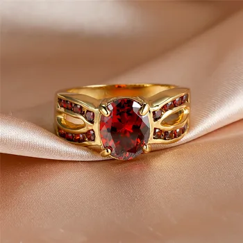 Vintage Female Red Crystal Charm Gold Color Big Wedding Jewelry For Women Luxury Oval Zircon Stone Engagement Ring