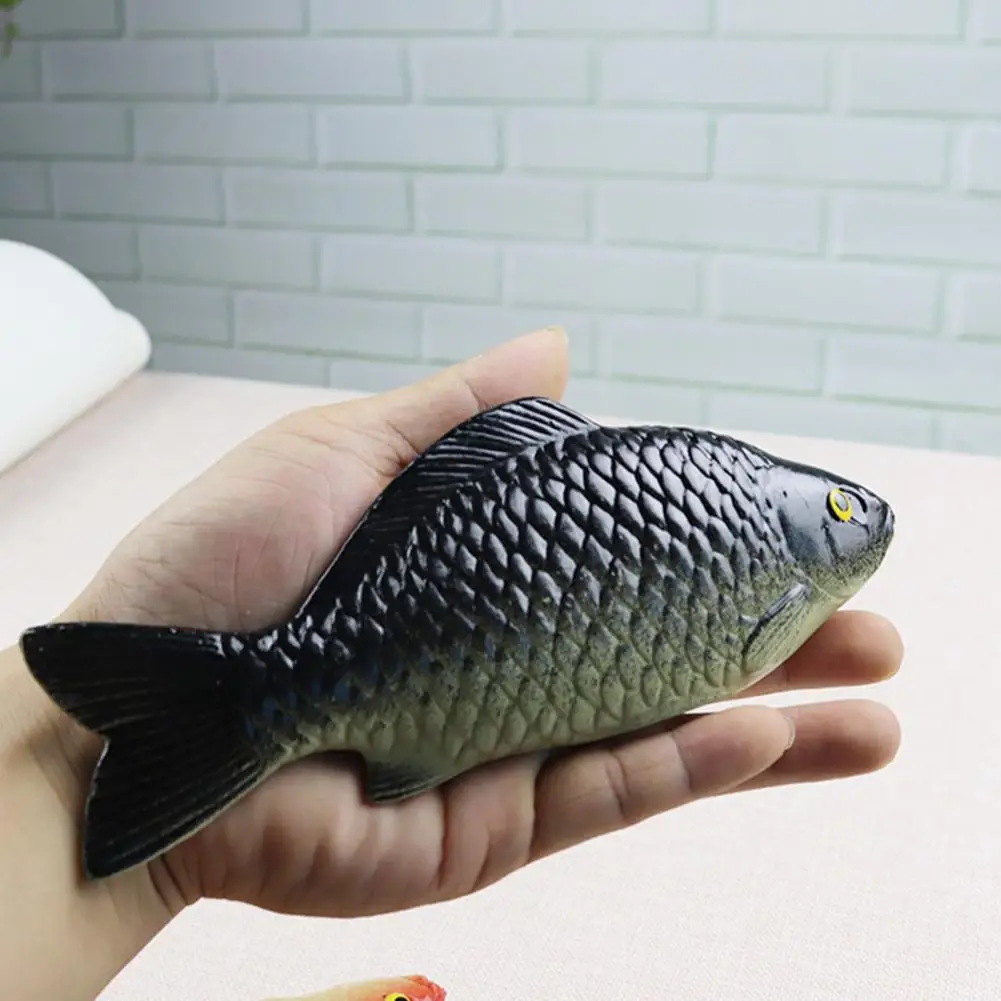 Simulated Fish Model Realistic Artificial Crucian Figurine Fish Ornament Kids Animal Learning 3D Toy Photo Prop artificial fish ornament