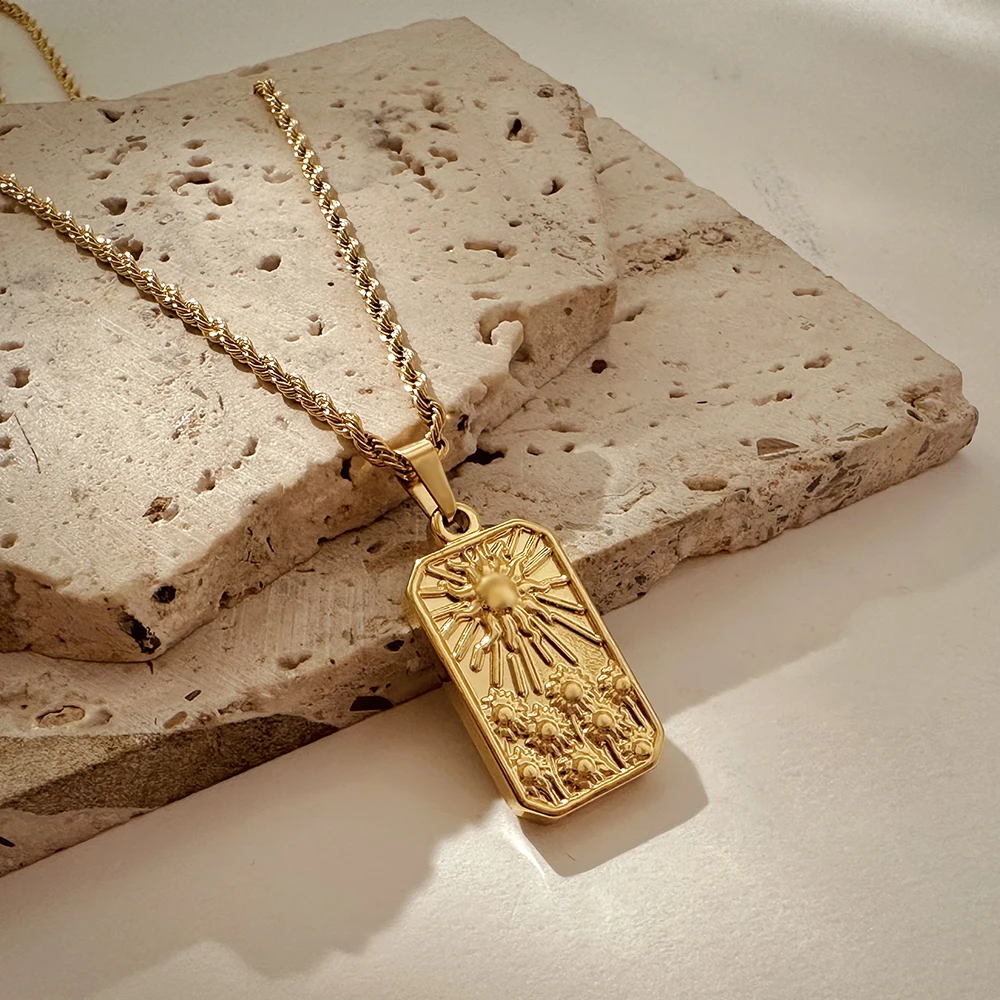 خمر لامعة مطلية